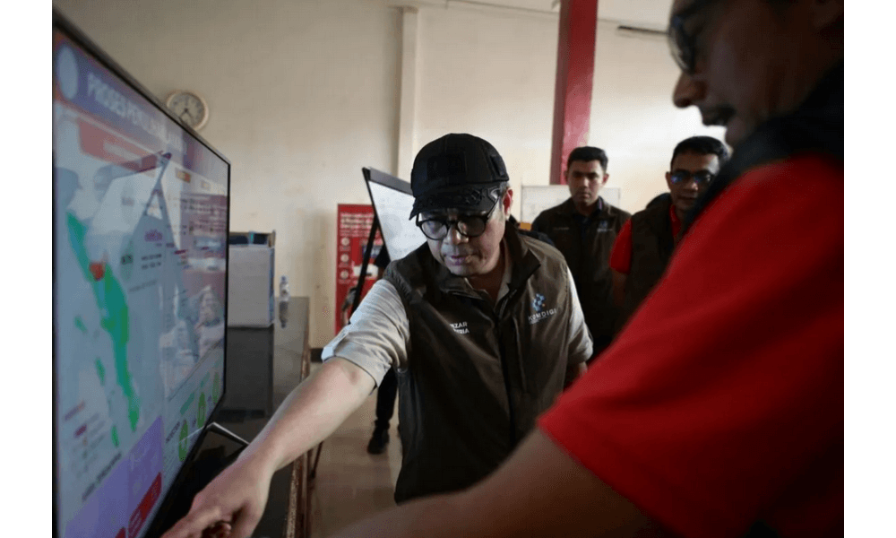 Kemkomdigi dan Telkom Group Salurkan Bantuan dan Percepat Pemulihan Jaringan Telekomunikasi di Aceh