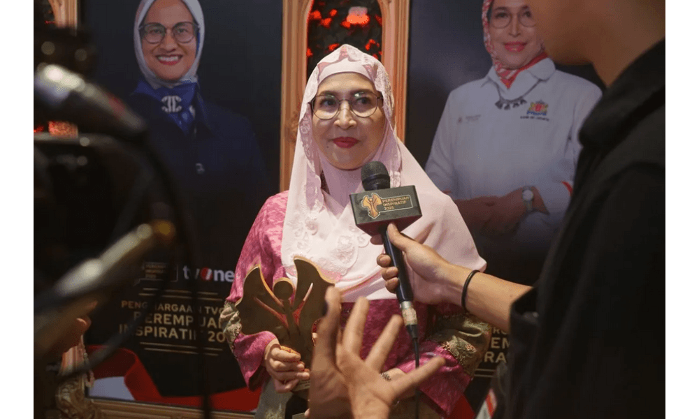 Diana Dewi Terpilih sebagai Tokoh Penggerak Ekonomi dan UMKM versi tvOne Berkat Kepemimpinan Inspiratif