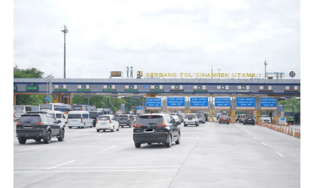 Jasamarga Berlakukan Contraflow Satu Lajur di Tol Jakarta-Cikampek untuk Antisipasi Lonjakan Arus Libur Natal dan Tahun Baru