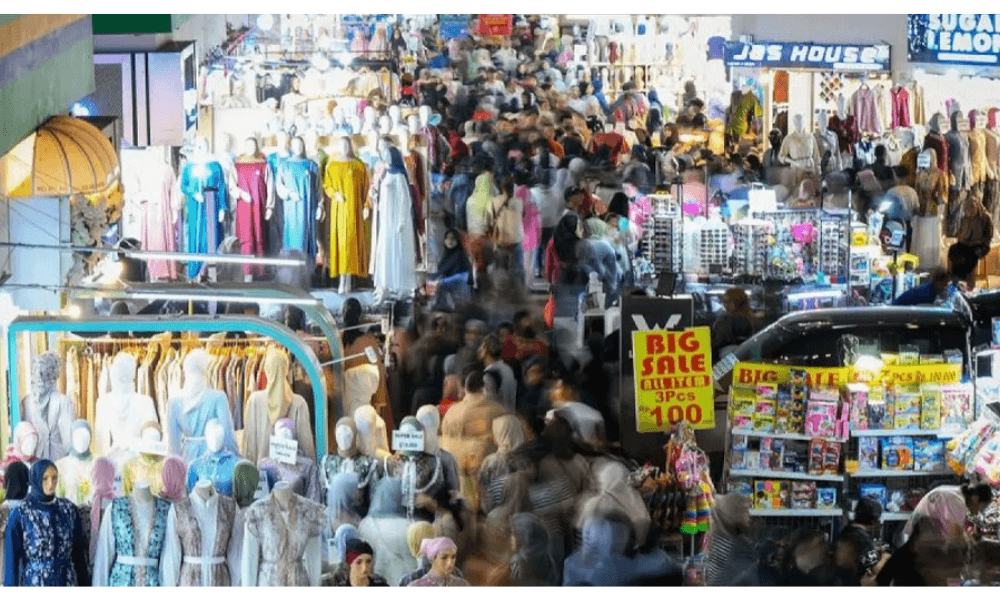 Lonjakan Konsumen Diprediksi Padati Pasar Tanah Abang Selama Libur Natal hingga Akhir Desember 2025