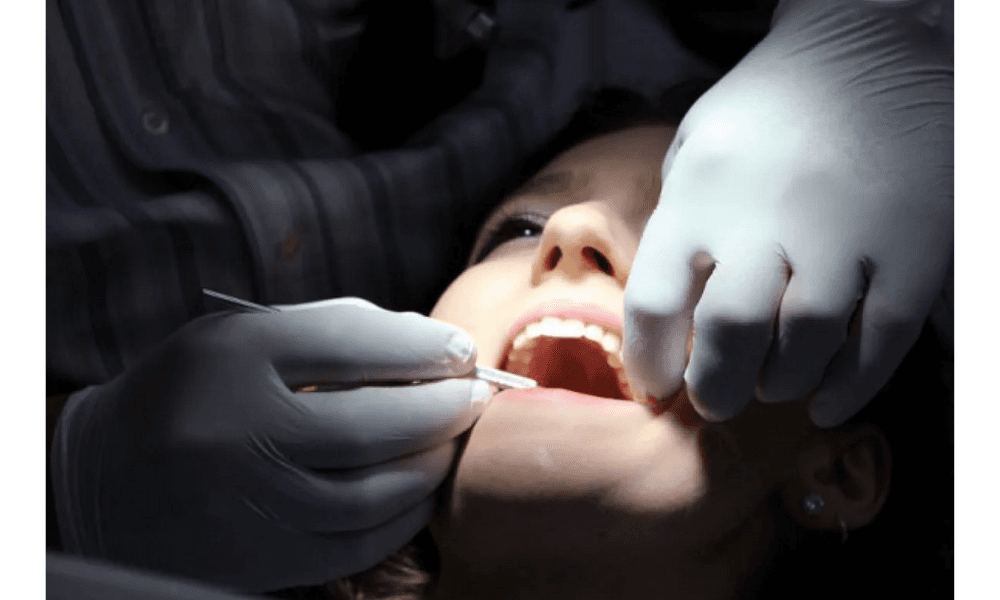 Waspadai Gigi Goyang, Bisa Jadi Tanda Masalah Serius pada Gusi dan Tulang Penyangga