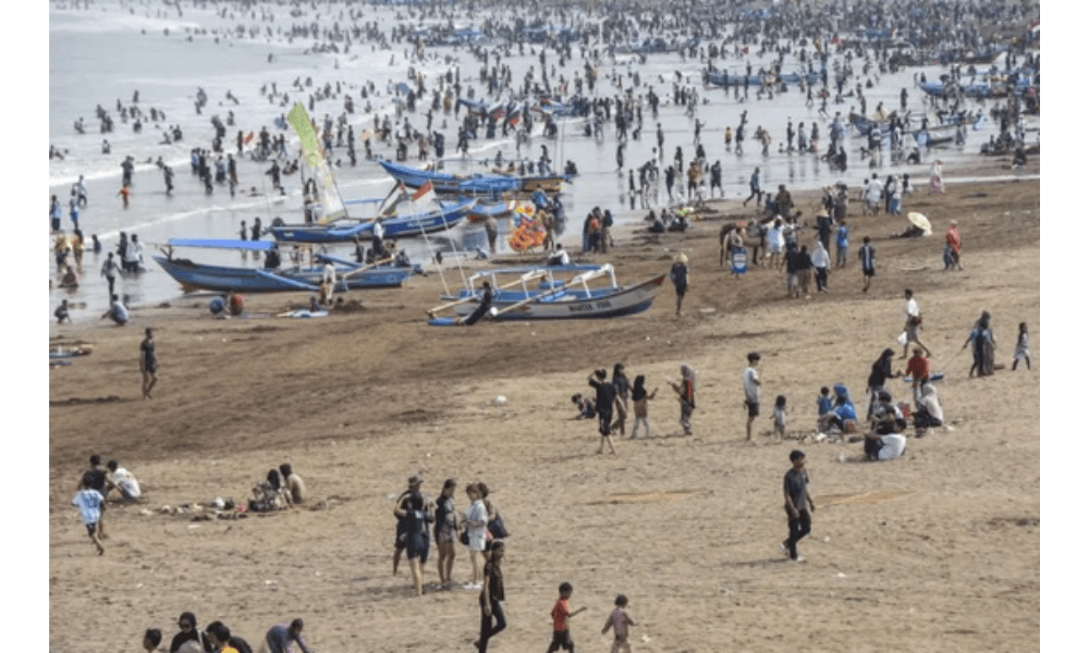 Libur Nataru 2025/2026: 21,2 Juta Warga Jabar Diprediksi Bepergian, Dishub Siapkan Peliburan Angkutan Umum