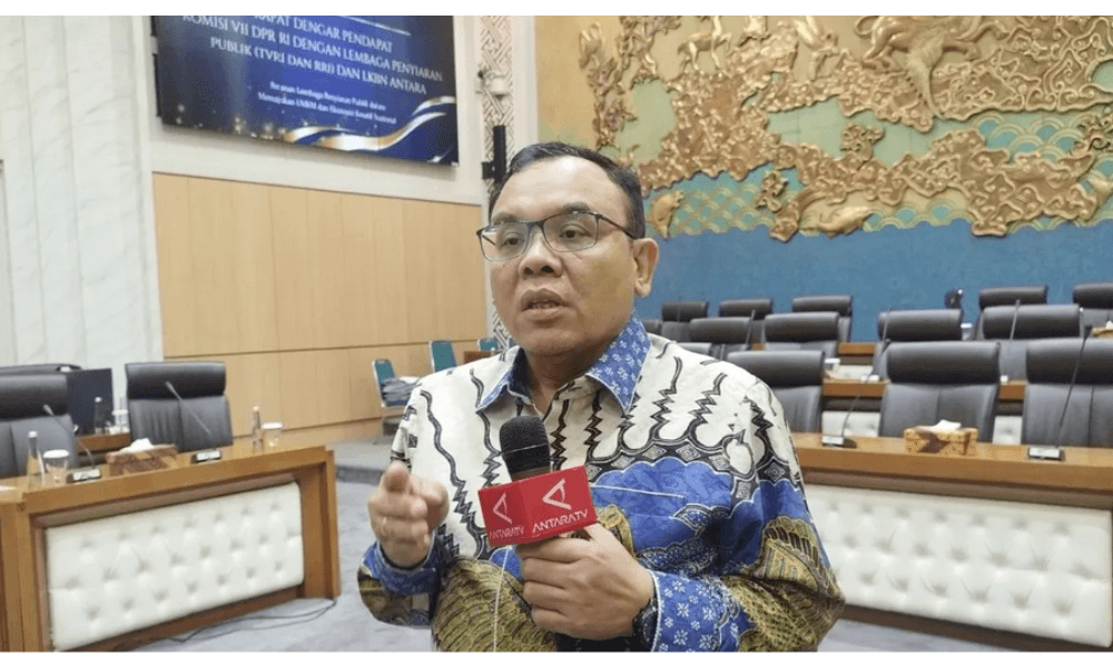 Komisi VII Soroti Kenaikan Insentif yang Tak Sentuh Tenaga Administratif Sekolah, Dorong Kemendikdasmen Bertindak