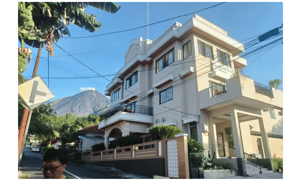 Aktivitas Gunung Karangetang Masih Tinggi, Warga Diminta Waspada Guguran Lava dan Lahar Hujan