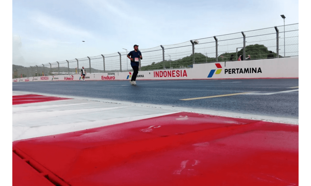 Ribuan Peserta Mandalika Last Sunday Run 2025 Berdonasi untuk Korban Banjir Sumatera
