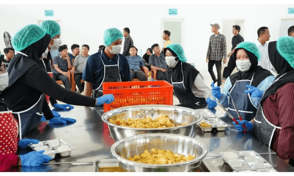 Pemerintah Targetkan 1,5 Juta Lapangan Kerja Lewat SPPG, Tekan Kemiskinan Ekstrem hingga ke Desa