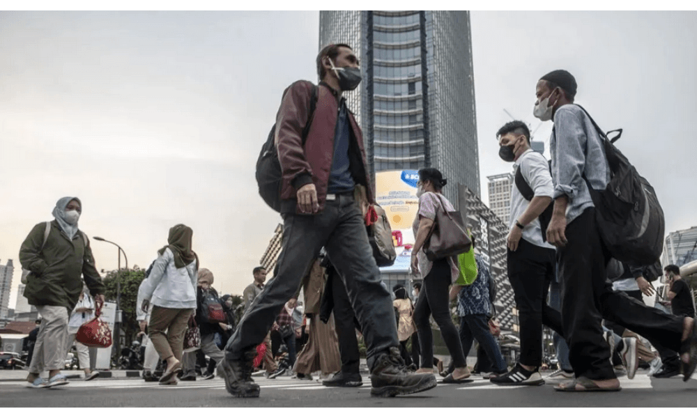 1.392 Personel Gabungan Dikerahkan Amankan Aksi Buruh Terkait UMP di Monas dan Istana Negara