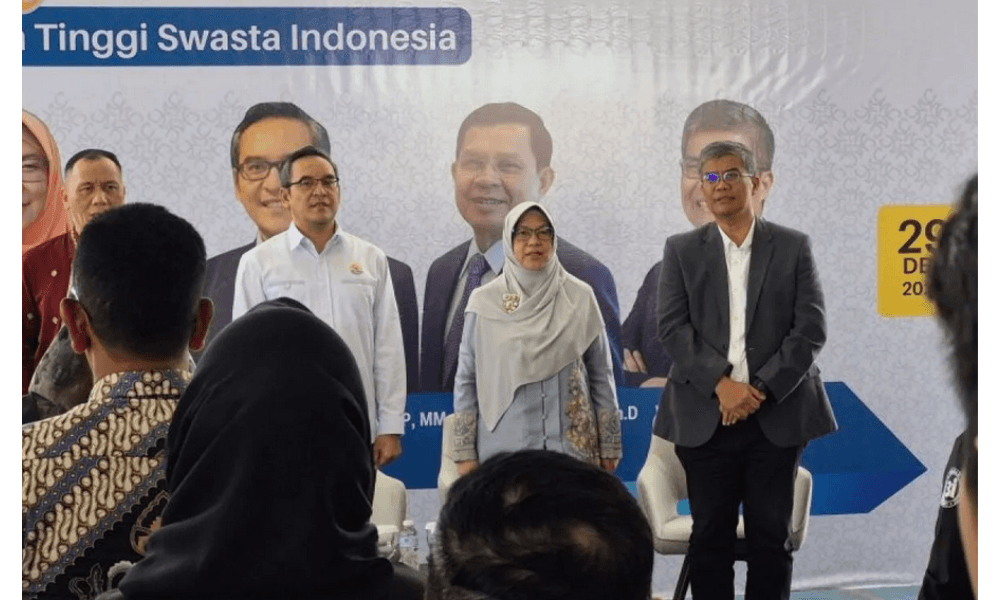 Tingkatkan APK Kuliah, Kemdiktisaintek Dorong PTS-PTN Kolaborasi Lewat Program Fast Track dan Double Degree