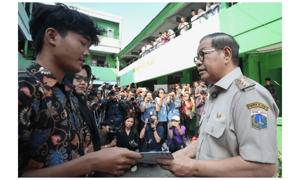 DPRD DKI Jakarta Sahkan Perda Penyelenggaraan Pendidikan, Sekolah Swasta Akan Bertahap Digratiskan Mulai 2026