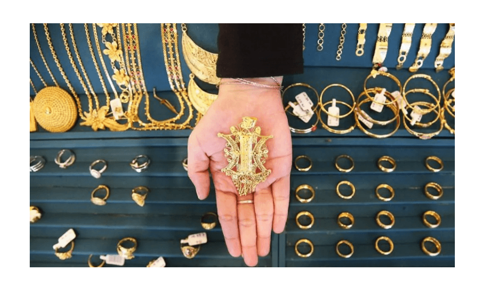 Harga Emas Antam Turun Rp95.000 ke Rp2.501.000 per Gram, Buyback Juga Terkoreksi