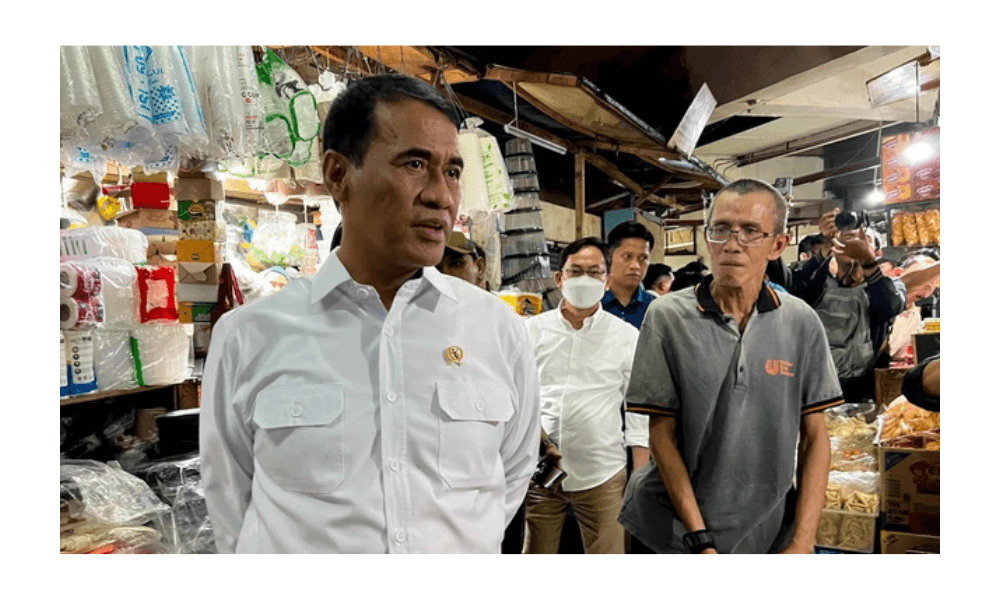 Mentan Andi Amran Sulaiman Tegaskan Tidak Ada Alasan Kenaikan Harga Pangan Jelang Natal dan Tahun Baru