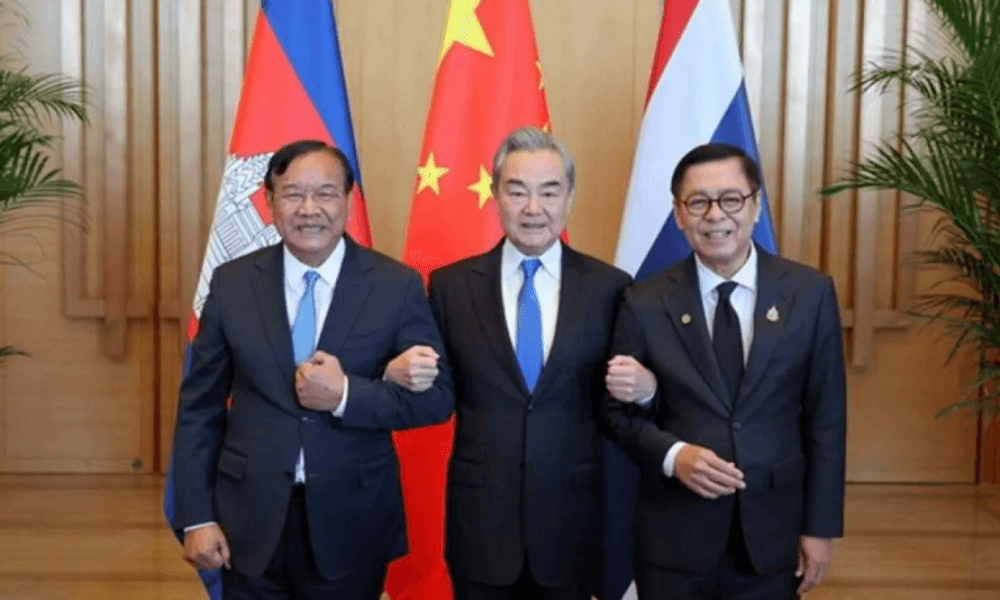 China Mediasi Pertemuan Menlu Kamboja dan Thailand Usai Gencatan Senjata Berdarah