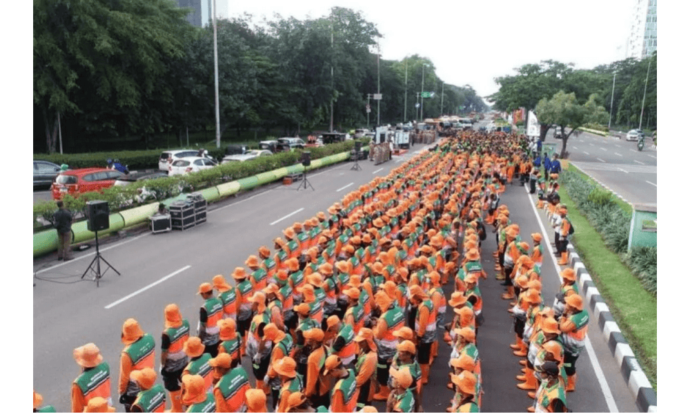 Jaga Kebersihan Libur Nataru, DLH DKI Kerahkan Ribuan Petugas di Lokasi Wisata dan Titik Strategis