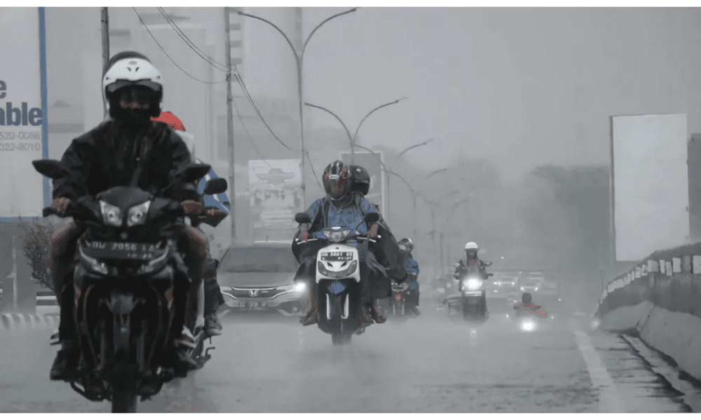 Mayoritas Kota Besar Diprakirakan Diguyur Hujan, BMKG dan BNPB Siagakan Mitigasi Hadapi Tahun Baru