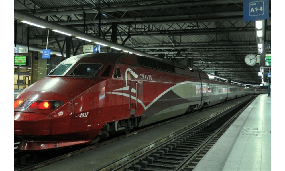 Gangguan Listrik dan Kerusakan Kereta Le Shuttle Paksa Eurostar Batalkan Semua Layanan pada 30 Desember