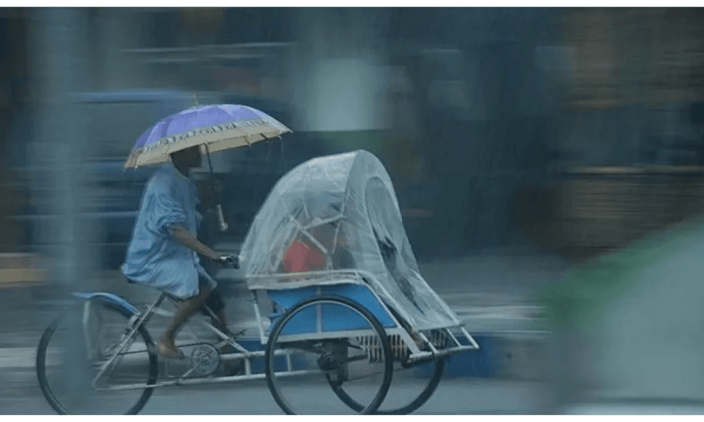 BMKG Peringatkan Potensi Hujan dan Gelombang Tinggi di Jateng Selatan Saat Malam Tahun Baru