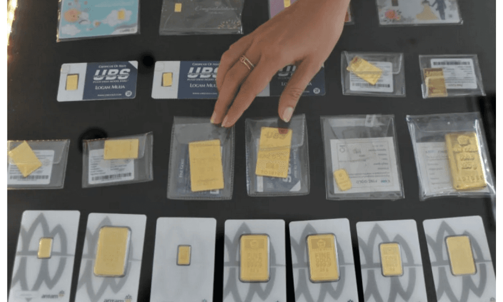 Akhir Tahun, Harga Emas UBS dan Galeri24 di Pegadaian Serempak Turun Tajam