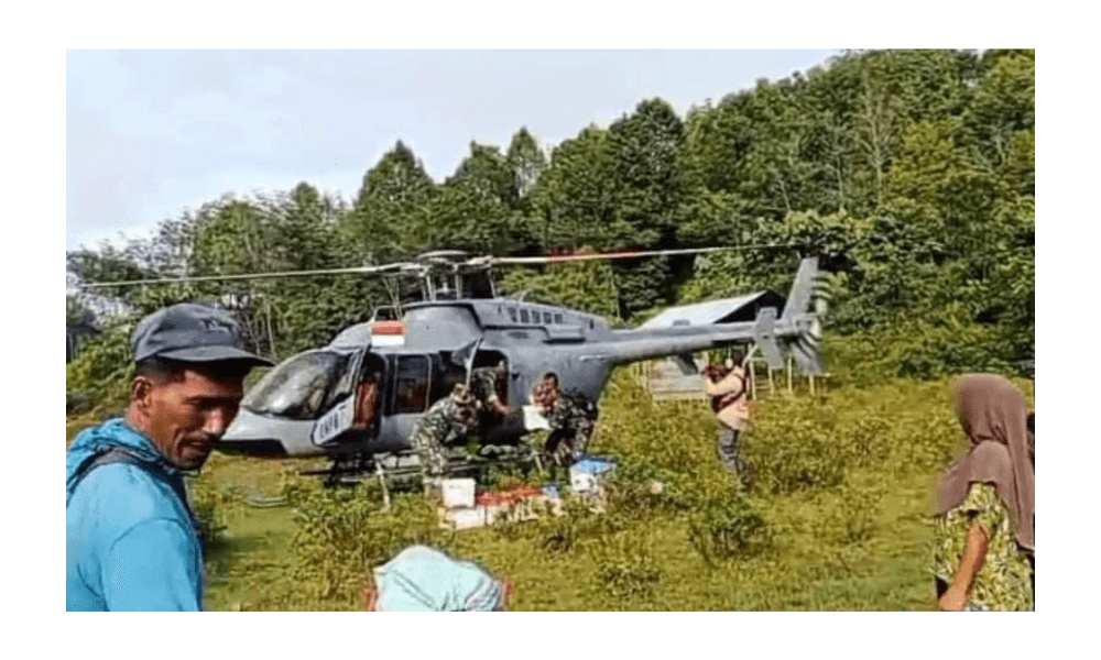 Terisolasi Total Akibat Banjir Bandang, Warga KAT Sikundo Aceh Barat Bertahan dengan Bantuan Udara