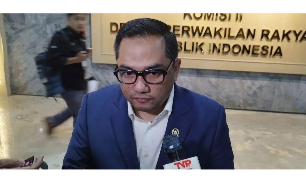 Komisi II DPR Tegaskan Pilkada Lewat DPRD Sah Secara Konstitusional, Usulkan Formula Hibrida