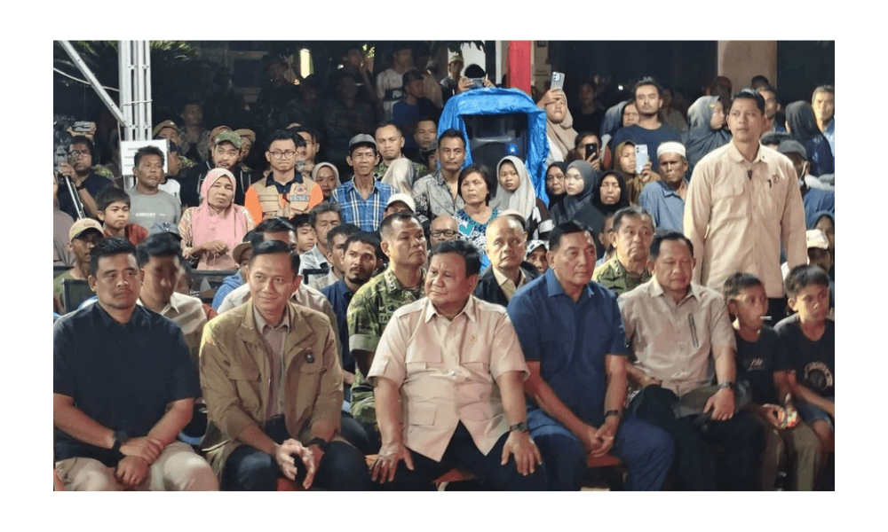 Presiden Prabowo Kunjungi Pengungsi di Tapanuli Selatan pada Malam Tahun Baru 2026, Disambut Haru oleh Warga