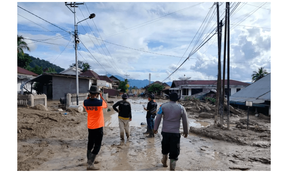 Lima Kali Banjir Bandang Landa Maninjau dalam Sehari, Ratusan Warga Mengungsi