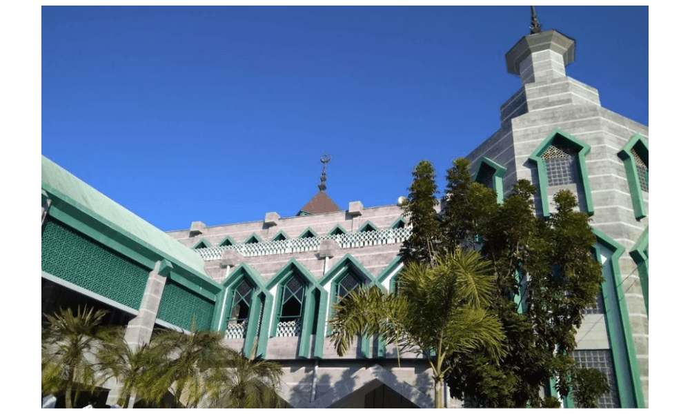 Ribuan Warga Makassar Hadiri Zikir dan Doa Akhir Tahun di Masjid Al Markaz Al Islami