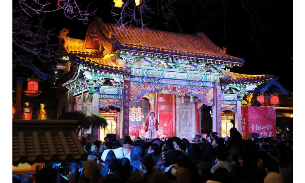 Pertunjukan Cahaya Tahun Baru Warnai Kota Kuno Yangliuqing di Tianjin dengan Nuansa Tradisional dan Modern