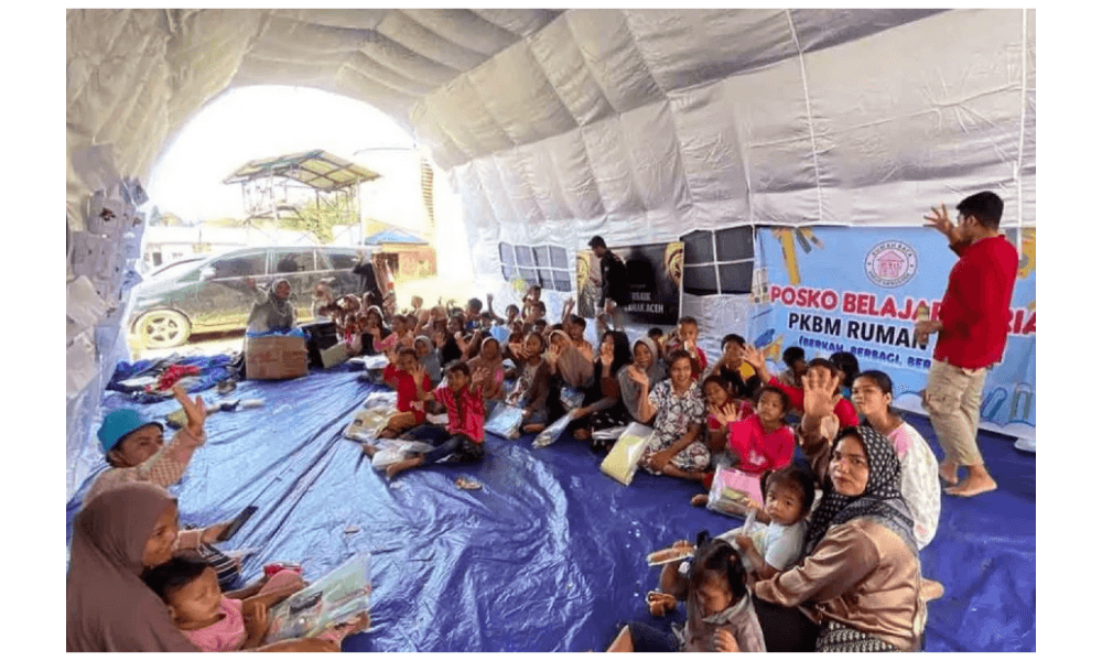 PKBM Ruman Aceh Gelar Posko Belajar di Lima Desa Aceh Tamiang, 480 Paket Donasi Disalurkan untuk Anak Terdampak Bencana