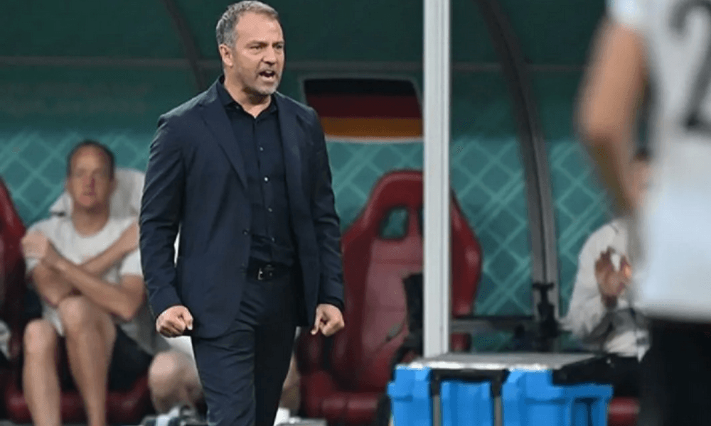 Hansi Flick Puas Barcelona Menang di Derbi Katalan, Tapi Akui Masih Ada yang Perlu Dibenahi