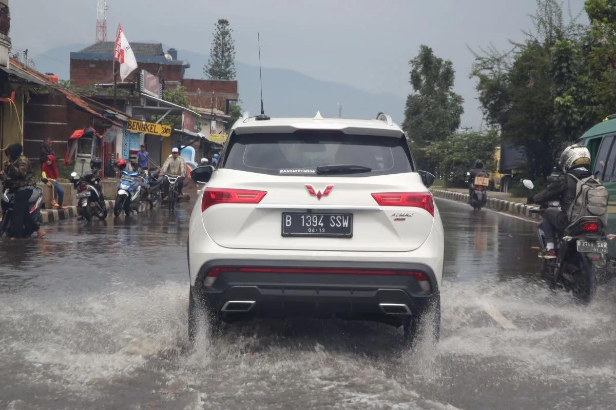 Waspadai Aquaplaning saat Musim Hujan, Ini Imbauan dan Langkah Antisipasi dari Astra Infra
