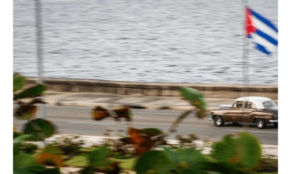 Trump Tegaskan AS Tak Akan Serang Kuba, Meski Ketegangan Amerika Latin Meningkat Usai Operasi ke Venezuela