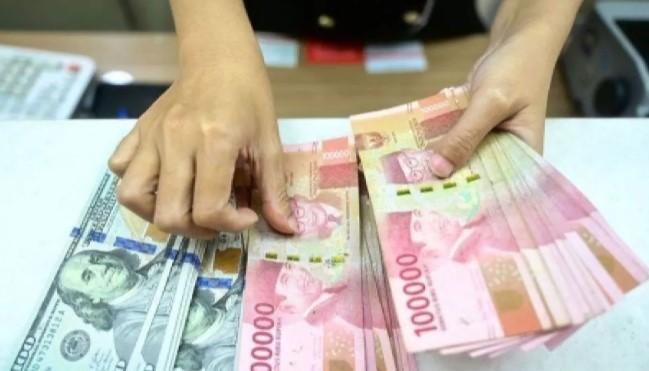 Rupiah Menguat Tipis ke Rp16.722 per Dolar AS pada Awal Perdagangan 5 Januari 2026