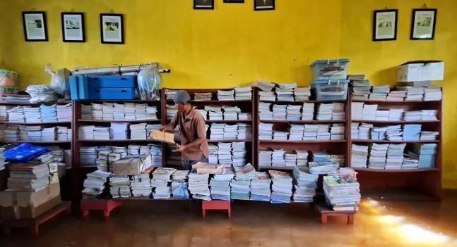 Sekolah Terendam Banjir, SDN Pamarican 2 Kota Serang Terapkan Pembelajaran Daring