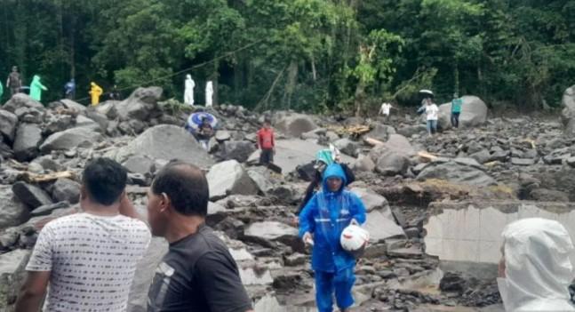 Banjir Bandang di Siau Timur Sulut Tewaskan Enam Warga, Sejumlah Orang Masih Hilang