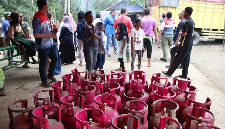 SKK Migas dan Medco Foundation Salurkan Bantuan 10 Ton untuk Korban Bencana di Sumatera