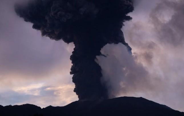 Aktivitas Gunung Marapi Meningkat, Badan Geologi Waspadai Potensi Erupsi