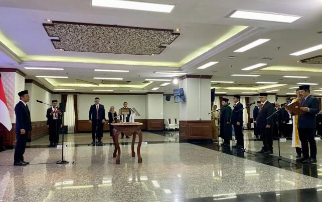 Tiga Anggota MKMK Resmi Dilantik Kembali untuk Periode 2026, Palguna Tegaskan Pentingnya Soliditas Tim dan Penjagaan Martabat