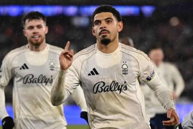 Kalahkan West Ham 2-1, Nottingham Forest Jauh dari Zona Degradasi Lewat Gol Telat Gibbs-White