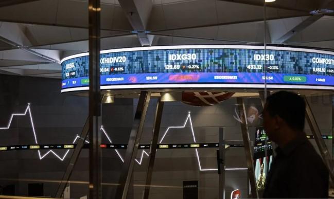 IHSG Menguat di Tengah Pelemahan Bursa Asia, Sentimen Wall Street dan Negosiasi Dagang Jadi Penopang