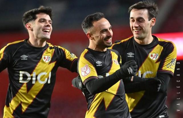 Kalahkan Granada 3-1, Rayo Vallecano Lengkapi Daftar 16 Besar Piala Raja