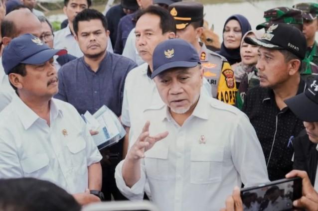 Kunjungi Aceh Pascabanjir, Menko Pangan Pastikan Pemulihan Sawah dan Tambak Jadi Prioritas