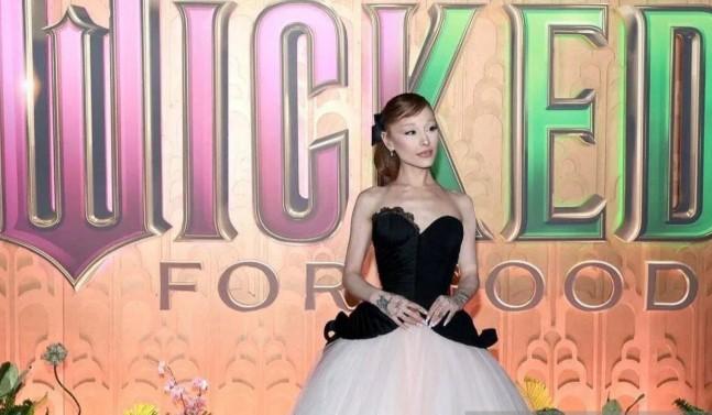 Ariana Grande Tegaskan Keseriusannya di Dunia Akting: "Aku Tak Akan Pernah Menganggapnya Remeh"