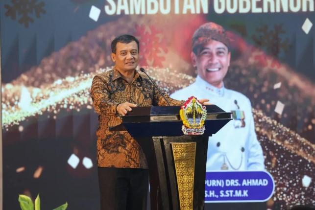 Pemprov Jateng Salurkan Dana Bakkris untuk Korban Bencana, Luncurkan Aplikasi Sosial Digital