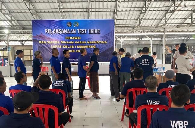 Ratusan WBP Narkoba di Lapas Semarang Jalani Tes Urine, Beberapa Dinyatakan Positif