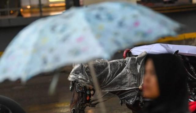 Prakiraan Cuaca DKI Jakarta Hari Senin: Hujan Ringan Sepanjang Hari
