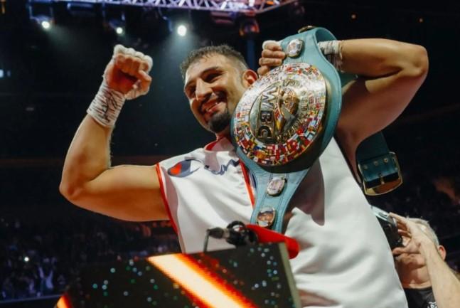 Agit Kabayel Bidik Oleksandr Usyk Usai Menang KO dan Dekati Gelar Dunia Penuh