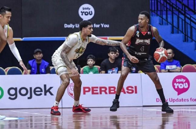 Hangtuah Jakarta Bangkit dan Libas Pacific Caesar 98-78 di IBL 2026, Hornsby Tampil Gemilang