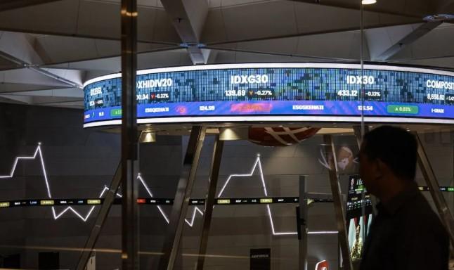 IHSG Dibuka Menguat 0,62 Persen ke Level 8.991 pada Perdagangan Senin Pagi