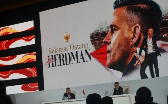 John Herdman Tak Gentar Tekanan, Sebut Beban Timnas Indonesia sebagai Keistimewaan