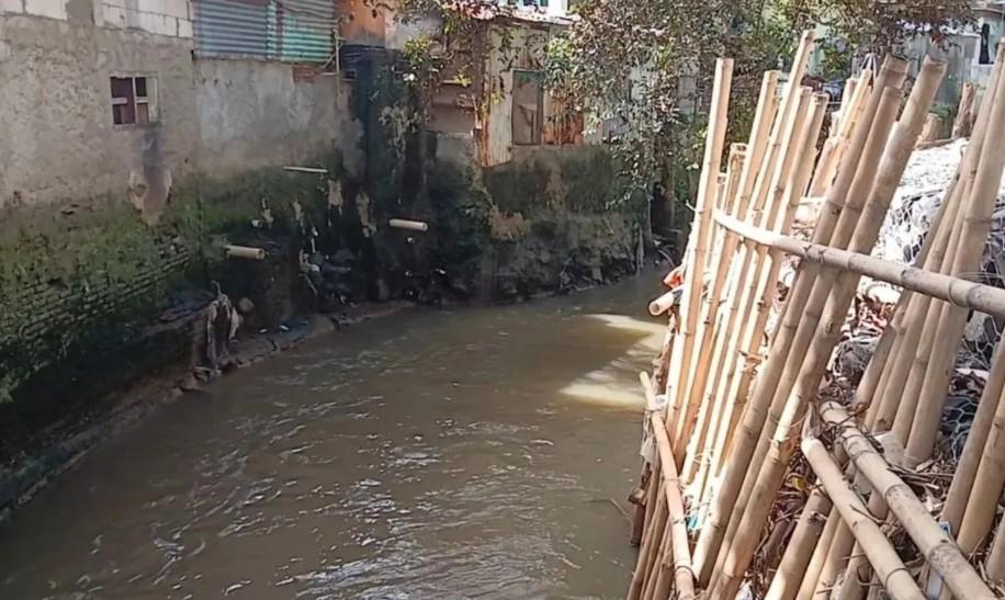Pemkot Jakarta Selatan Fokus Normalisasi Kali Krukut Tahun 2026, Targetkan Kurangi Banjir di Kawasan Padat Penduduk